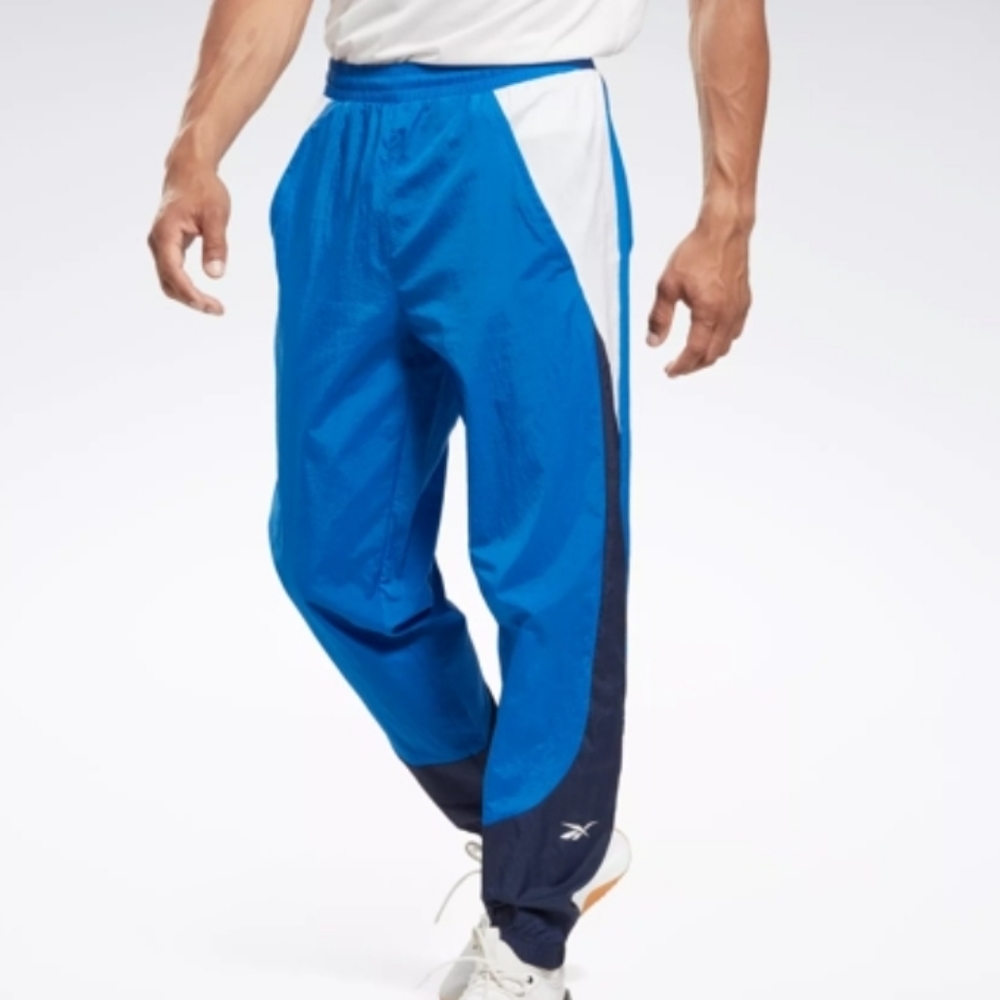 Training Woven Performance Pants.